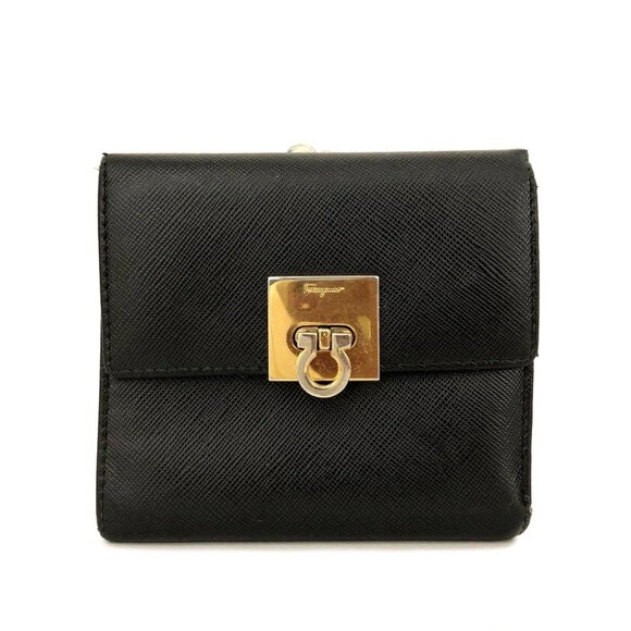 Salvatore Ferragamo Gancini Clip Leather Trifold Wallet Black/2BG0459 - Picture 1 of 8